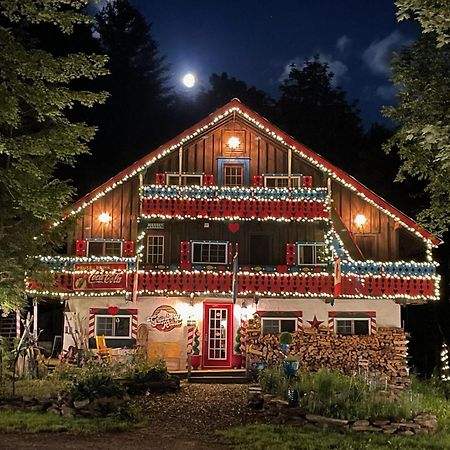 Grunberg Haus Inn & Cabins Уотърбъри Екстериор снимка